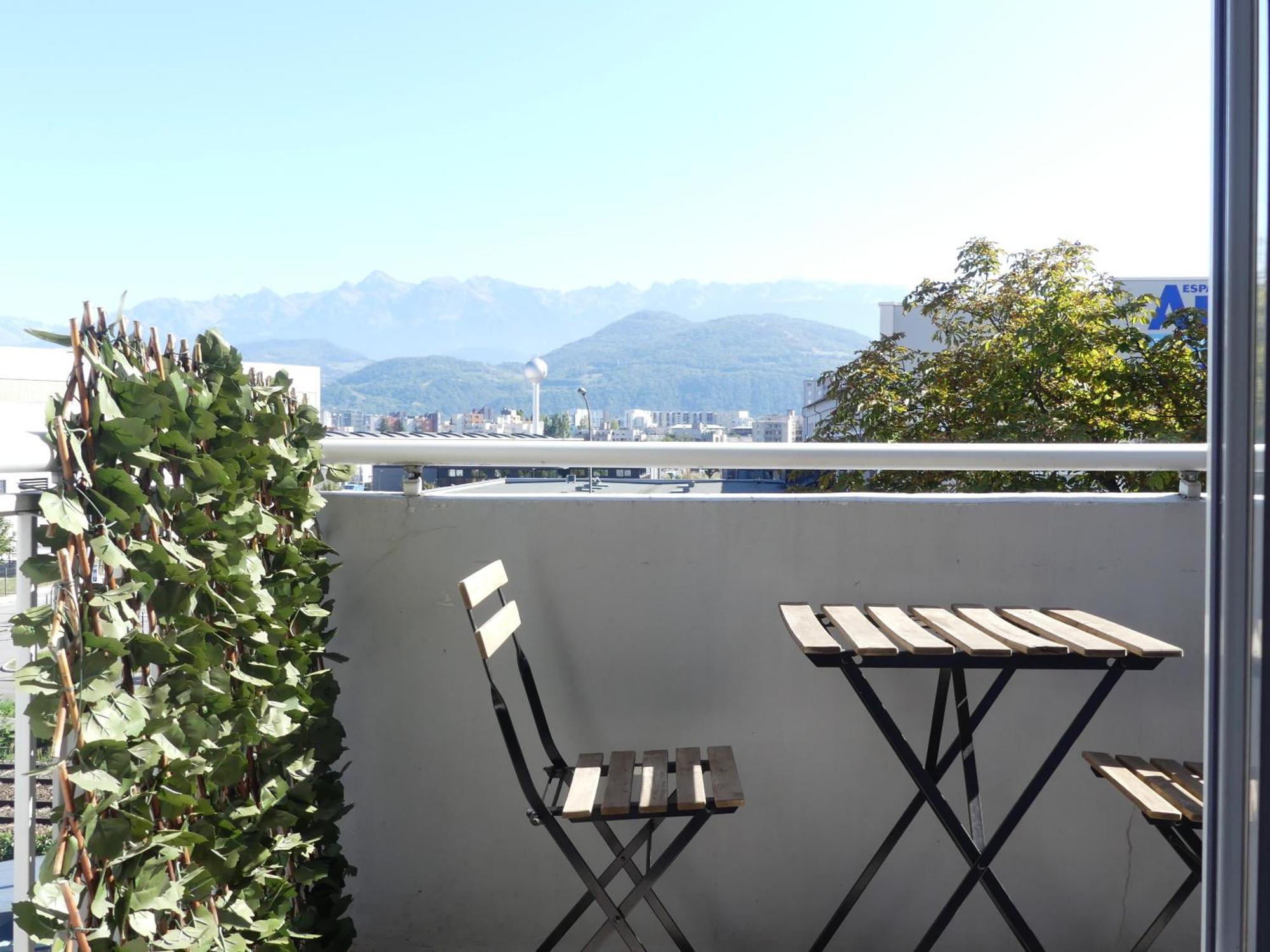 Superbe Duplex Avec Parking Gratuit Apartment Grenoble Luaran gambar