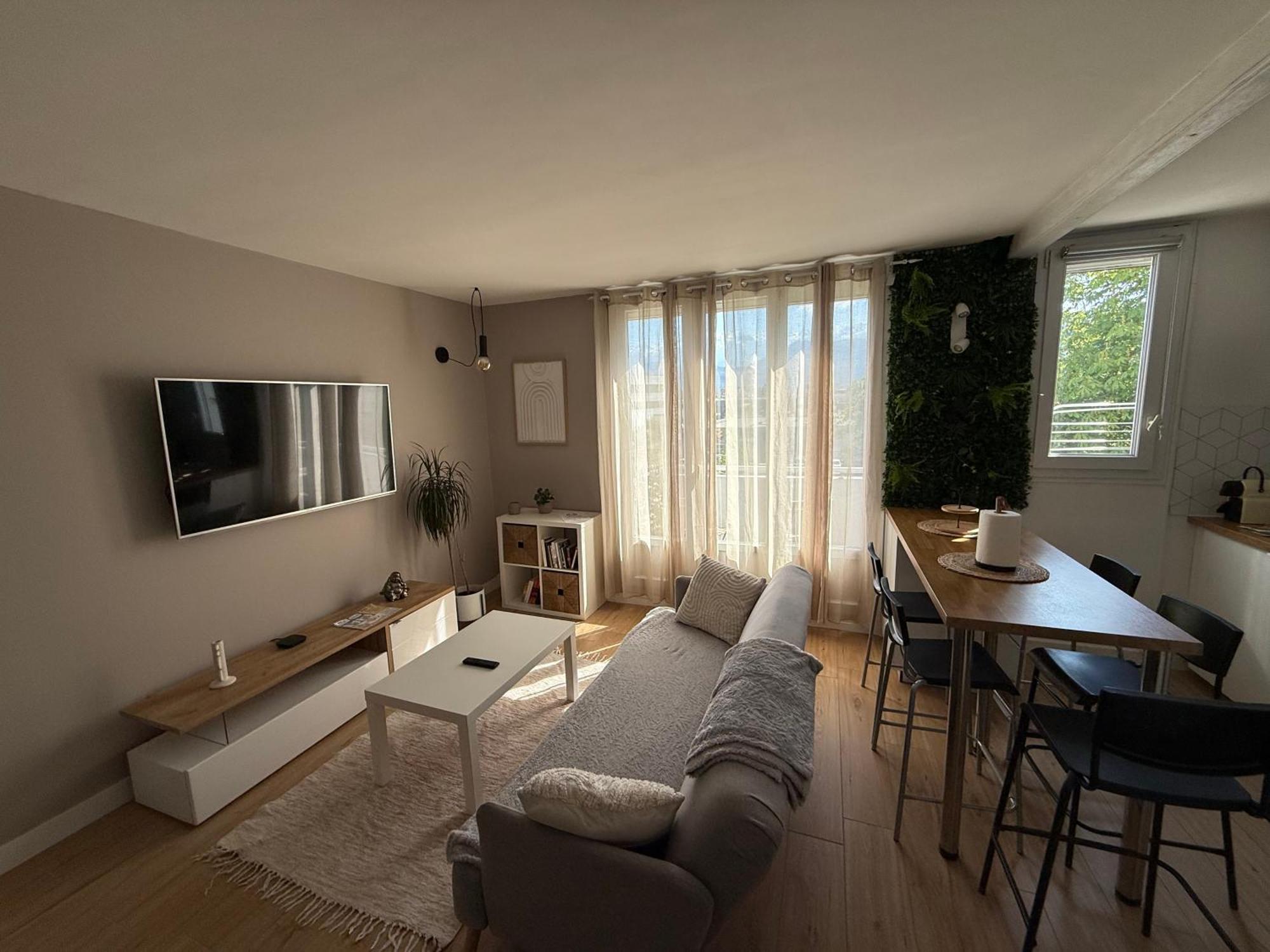 Superbe Duplex Avec Parking Gratuit Apartment Grenoble Luaran gambar